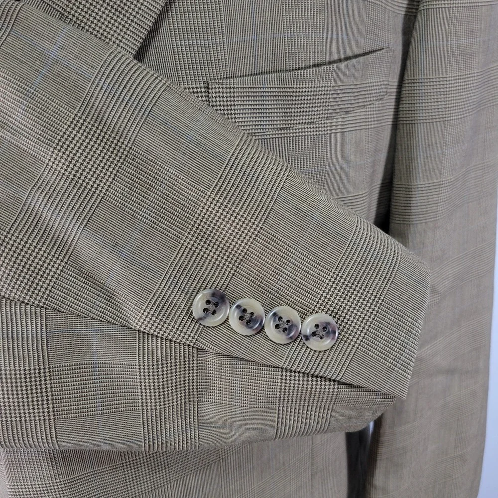 VTG Tommy Hilfiger Men's Sport Coat Blazer Three Button Brown Plaid Wool Sz‎ 44L
